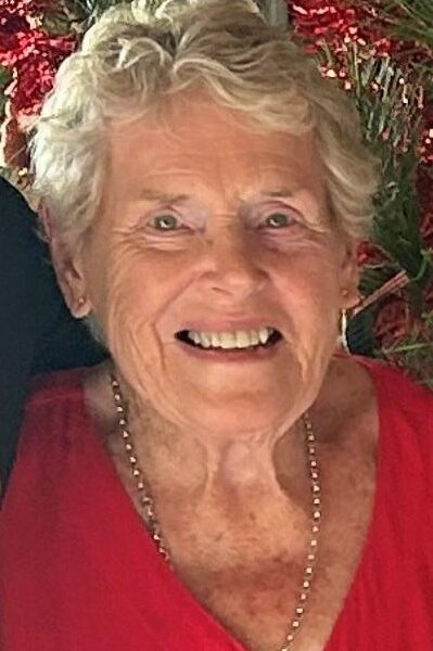 Donna Lillian Daphne Sullivan